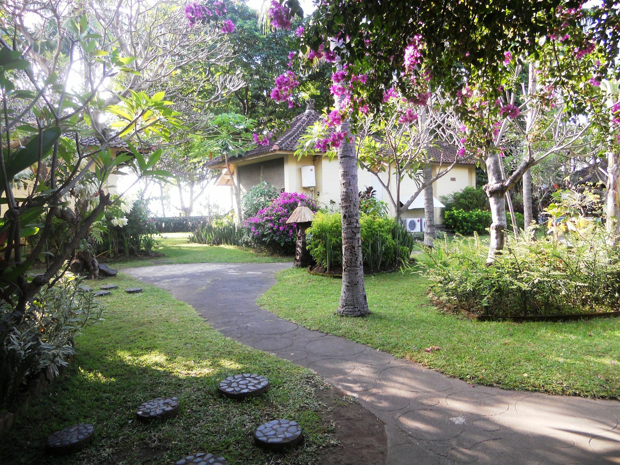 Bali Lovina Beach Cottages Pabean Buleleng Kültér fotó